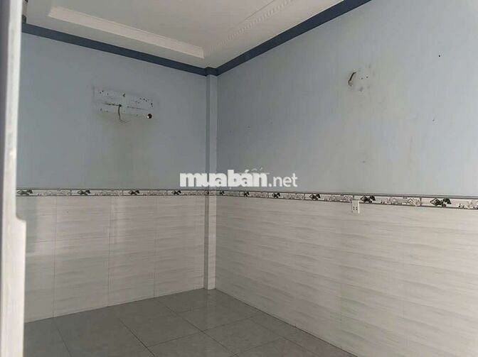Nhà 1 trệt 1 lầu hẻm Bình Thành BHH B bình tân