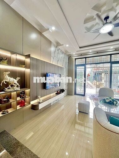 Bán nhà kiệt nhựa 5m Hà Huy Tập thông.🍒Dt 72m2🐳
Giá 5ty1tl