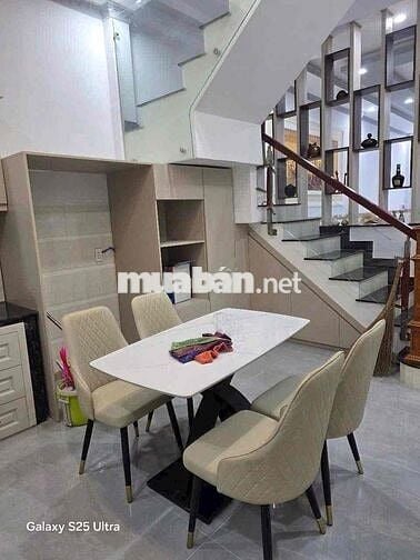 Bán Nhà 01 Trệt 01 Lầu - Gần Chợ Tân Hạnh