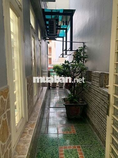 Nhà phố 6,2m x 25m. 150m2 3 tầng Mặt tiền Nguyễn Ảnh Thủ Lê Văn Khương