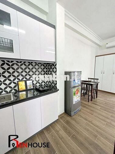 TRỐNG PHÒNG STUDIO BAN CÔNG ĐẦY ĐỦ NỘI THẤT NGAY GOLDMARK CITY