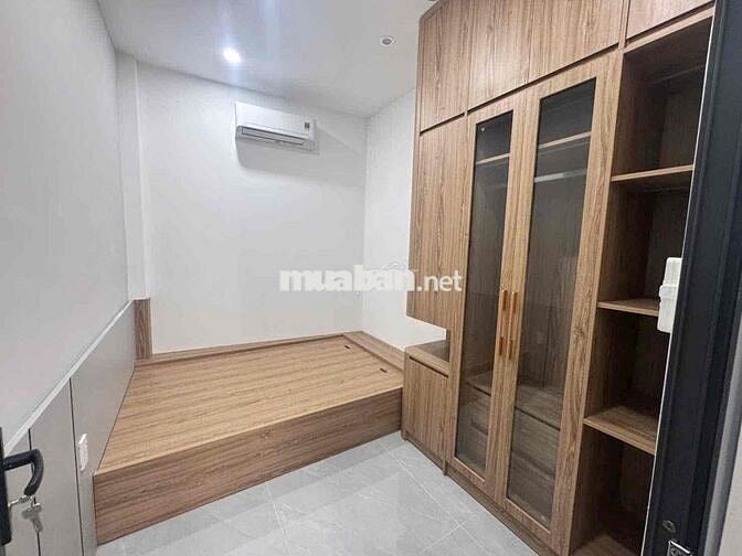 Nhà 01 Trệt 01 Lầu Mặt Tiền Nguyễn Thành Đồng