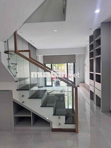 Nhà 01 Trệt 01 Lầu Mặt Tiền Nguyễn Thành Đồng