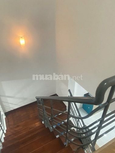 Gần siêu thị Lote Mart, Nở Hậu 02 tầng, DT 4x16m