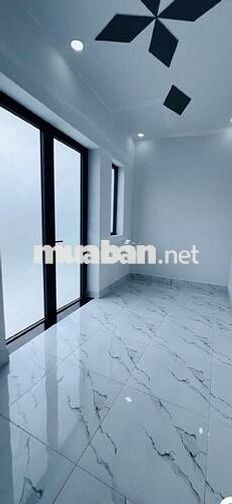 SIÊU PHẨM HUỲNH TẤN PHÁT P.TÂN PHÚ - 2TẦNG 63M2 - NGANG 5M - NHĨN 5 TỶ