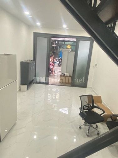 Gần siêu thị Lote Mart, Nở Hậu 02 tầng, DT 4x16m