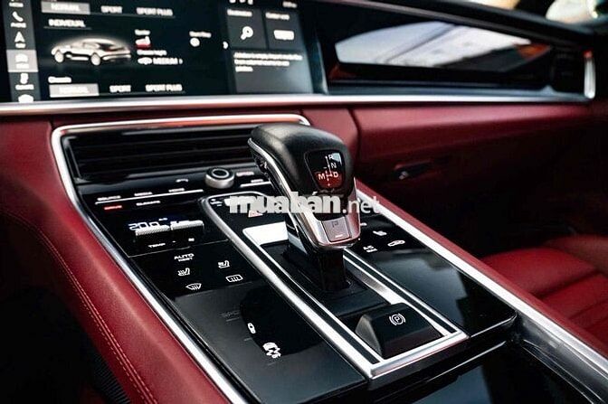 Porsche Panamera 2017 4S - Xanh nội thất đen đỏ