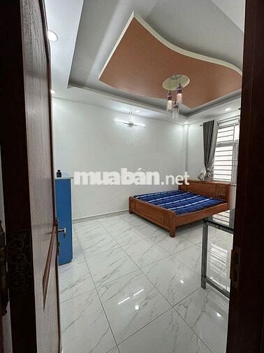 Phòng Full Nội Thất - Cửa Sổ Trời Thoáng Mát  gần Đại Học GTVT Quận 12