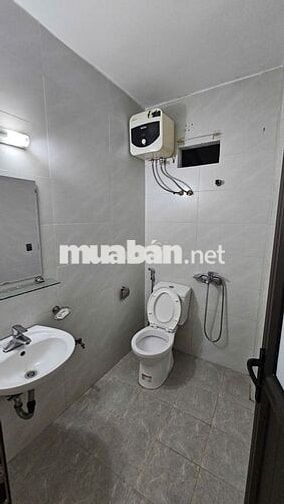 Căn studio rộng, thoáng mát, đủ đồ tại 322 đường Mỹ Đình