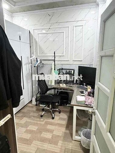 Nhà Đẹp 4 Tầng — Gần Bình Trị Đông B Tỉnh Lộ 10 ( 4m x 15m) Hướng Nam