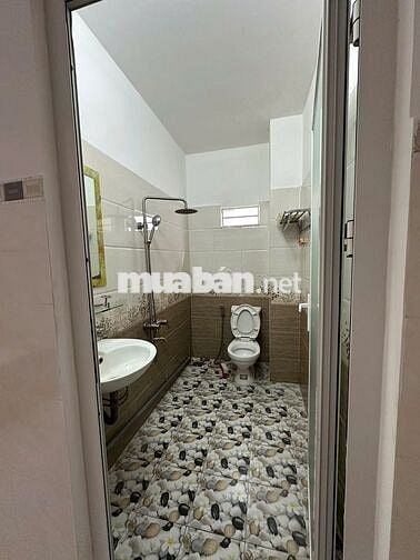 Phòng Full Nội Thất - Cửa Sổ Trời Thoáng Mát  gần Đại Học GTVT Quận 12