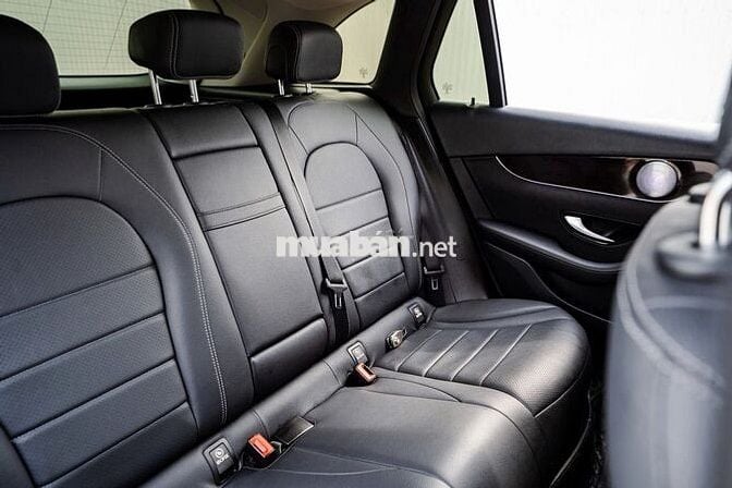 Mercedes-benz GLC200 Sản xuất 2020