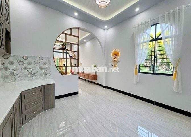 NÓNG HỔI ! Nhà đẹp hẻm oto tìm chủ mới ngay Thới Tam Thôn giá 810triệu