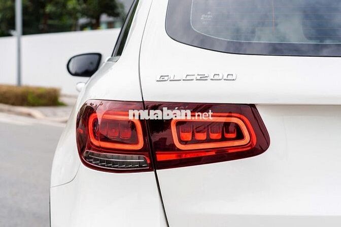 Mercedes-benz GLC200 Sản xuất 2020