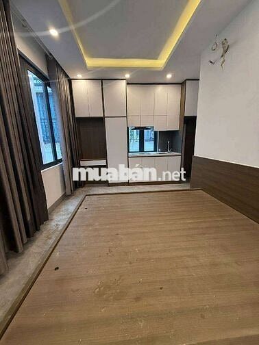 Nhà mới tinh, lô góc, 7 tầng, thang máy