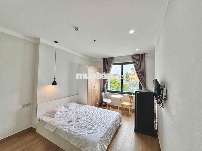 CHDV full nội thất studio và 1pn ban công cửa sổ cực thoáng ngay TSN