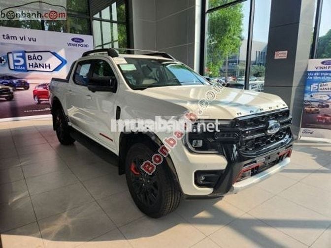 Ford Ranger Stormtrak 2.0L 4x4 AT 2025