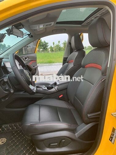 MG MG5 2022 Luxury - 18000 km