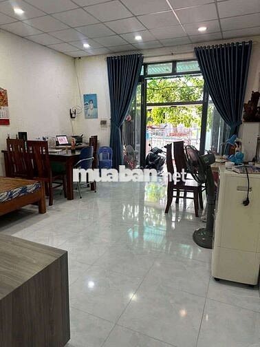 Bán nhà cấp 4 sạch sẽ kiệt ô tô gần Đại Học Duy Tân