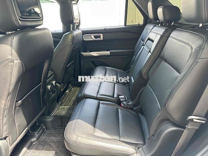 Ford Explorer 2023 Đk 12/2024 2.3Ecoboost 1 Vạn Km
