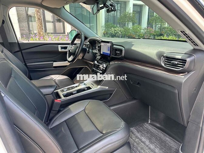 Ford Explorer 2023 Đk 12/2024 2.3Ecoboost 1 Vạn Km