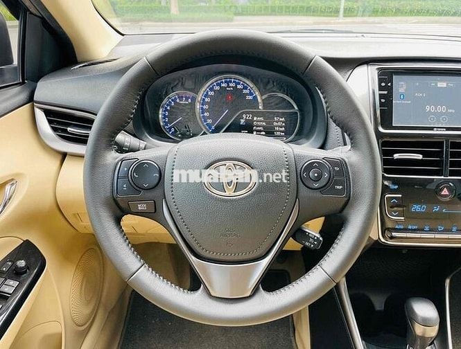 Toyota Vios 2022 G 1.5 CVT - Nâu Vàng