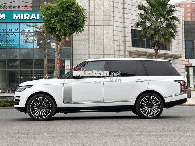 Land Rover Autobiography Lwb 3.0 sx2020