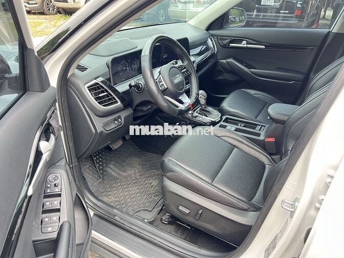 Kia Seltos 2025 Premium 1.5 AT- 2 nghìn km NHƯ MỚI