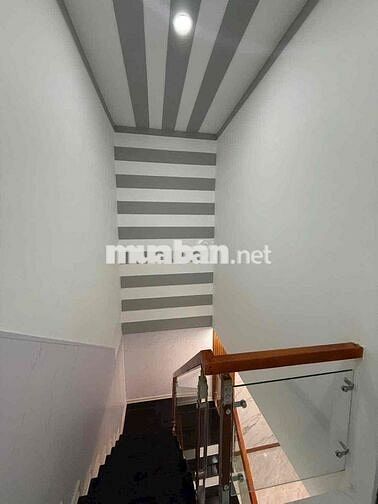 nhà mới đẹp 1 lầu 2pn 2wc SNQ mua bán vi bằng