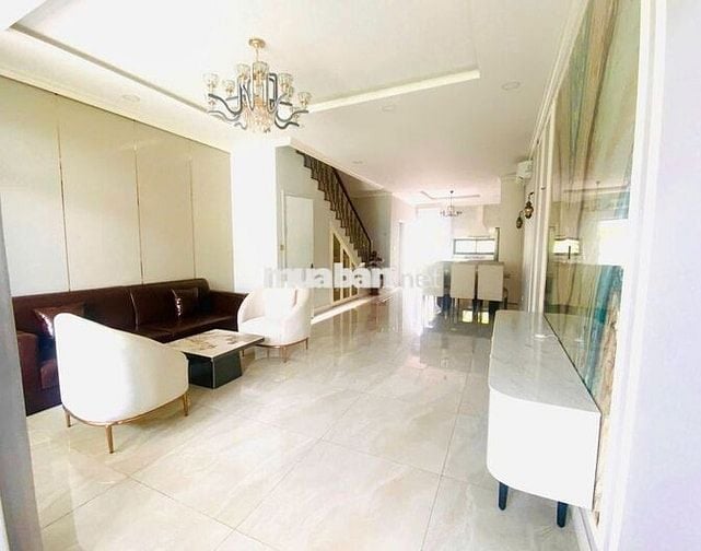 Chính chủ cần sang tên Căn nhà SHR mặt tiền Hoàng Phan Thái