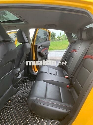 MG MG5 2022 Luxury - 18000 km