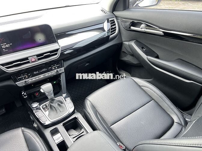 Kia Seltos 2025 Premium 1.5 AT- 2 nghìn km NHƯ MỚI