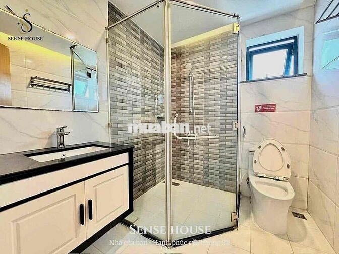 CHDV full nội thất studio và 1pn ban công cửa sổ cực thoáng ngay TSN