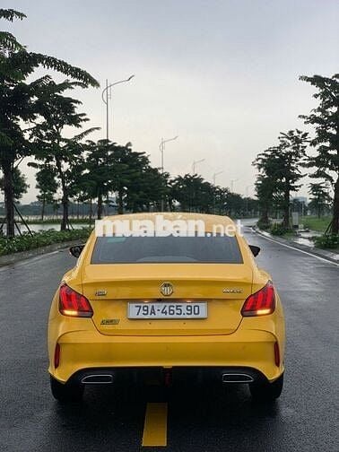 MG MG5 2022 Luxury - 18000 km