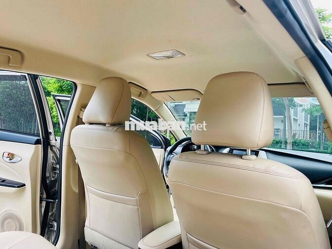 Toyota Vios 2022 G 1.5 CVT - Nâu Vàng