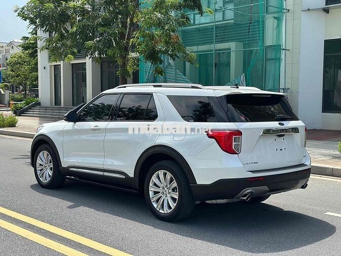 Ford Explorer 2023 Đk 12/2024 2.3Ecoboost 1 Vạn Km