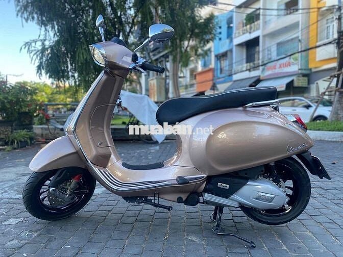 Vespa 2021 màu hót TFT chạy 7 ngàn km như mới