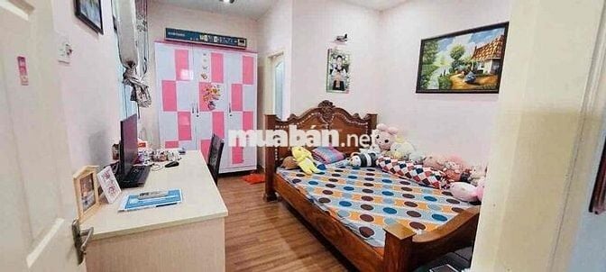 Gấp Bán Chung Cư 105m2 3PN 3Wc Ngay Uỷ Ban Quận Tân Phú