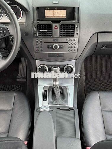 Mercedes Benz C200 2010 1 đời chủ Cọp