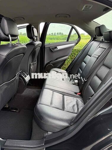 Mercedes Benz C200 2010 1 đời chủ Cọp