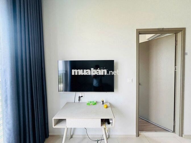 💎Tin thật! Full nội thất căn 2PN,2WC tòa Vip C view ủy ban công viên!