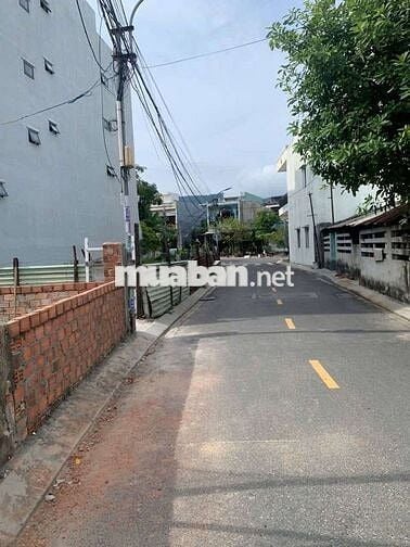 BÁN NHANH LÔ ĐẤT 2MT ĐƯỜNG MÂN THÁI 1 ,CÁCH BIỂN CHƯA TỚI 200M .