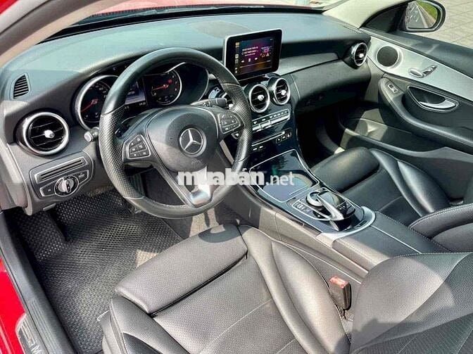 Mercedes Benz C Class 2015 C200 - 80000 km