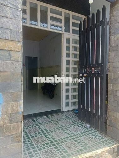 Nhà chợ gấu. Hóc môn, Thoáng mát 54m2