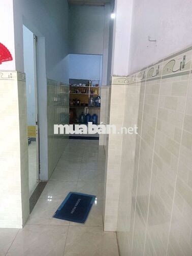 Nhà chợ gấu. Hóc môn, Thoáng mát 54m2