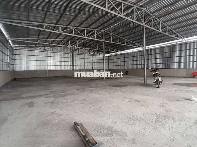 CHO THUÊ KHO,XƯỞNG 430M² GIÁ CHỈ 28TR/T, Đ LÊ TRỌNG TẤN
