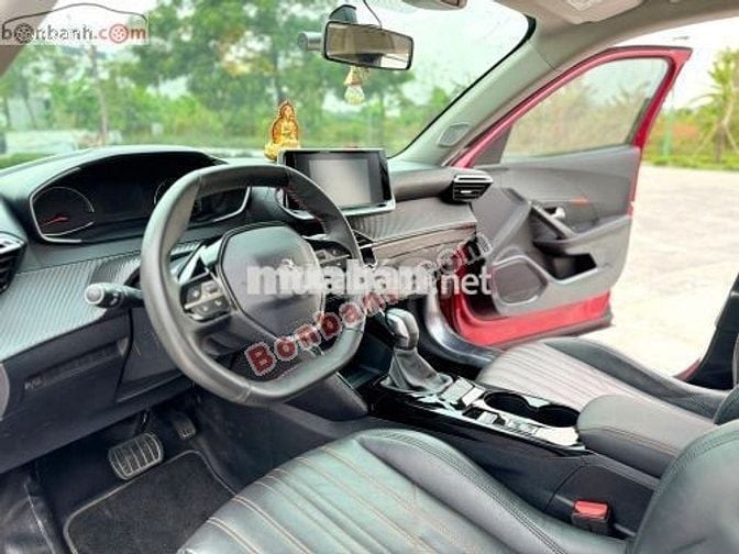 Peugeot 2008 GT Line 1.2 AT 2021