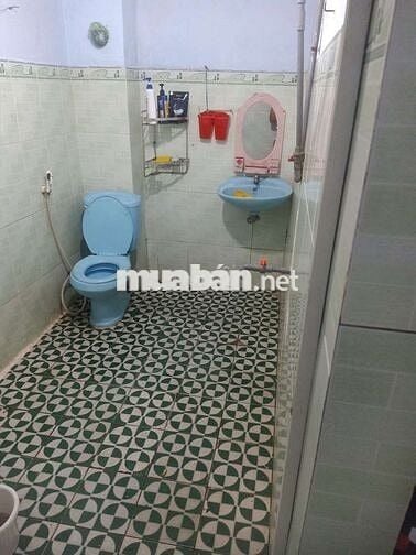 Nhà chợ gấu. Hóc môn, Thoáng mát 54m2