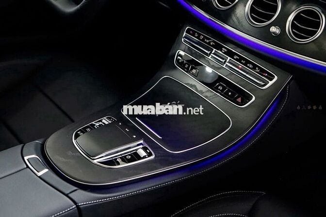 E 300 AMG – GIÁ CHỈ 2,299 TỶ – TRẢ TRƯỚC 575TR