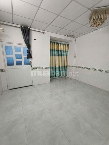  Nhà 88m2 gần ngã 3 mỹ hạnh, 2pn giá hơn 450tr cách kcn nhị xuân 2km
